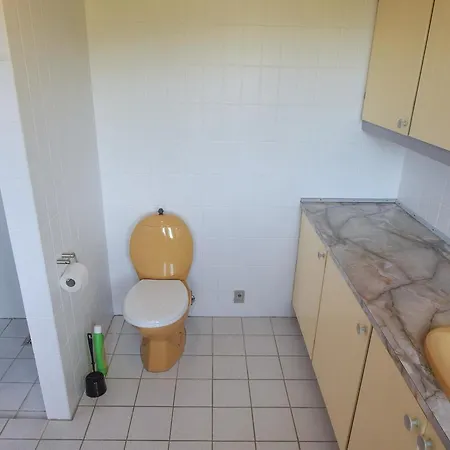 Three-bedroom Holiday In Vakantiehuis Nordenbro Vesteregn