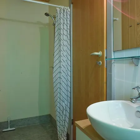 Vakantiehuis Three-bedroom Holiday In *
