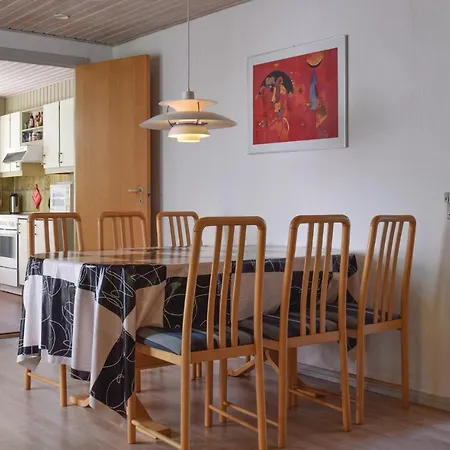 Three-bedroom Holiday In